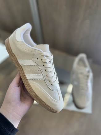 Tênis Slim Couro Bege Com Branco Meri